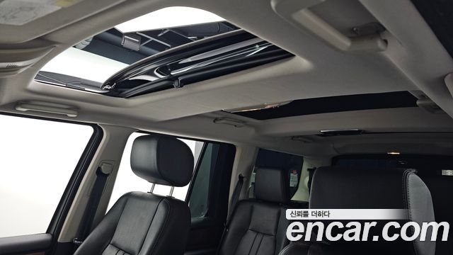 Land Rover Discovery 3.0 SDV6 HSE