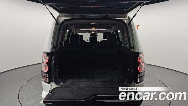 Land Rover Discovery 3.0 SDV6 HSE
