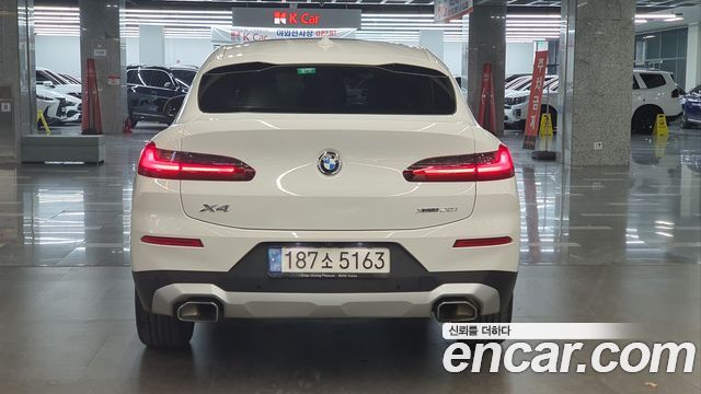 BMW X4 xDrive20i xLine