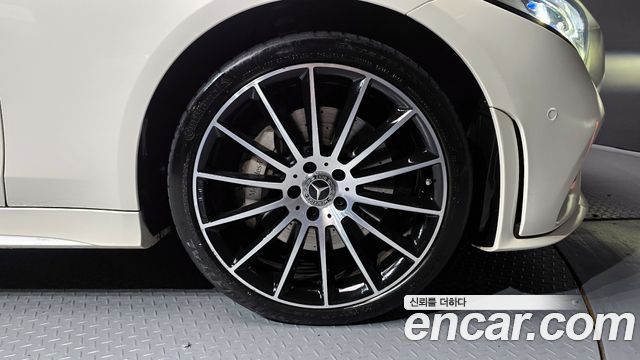 Mercedes-Benz CLS-Class CLS450 4MATIC AMG Line