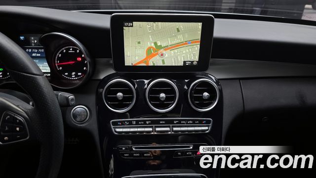Mercedes-Benz C-Class C200 Avantgarde