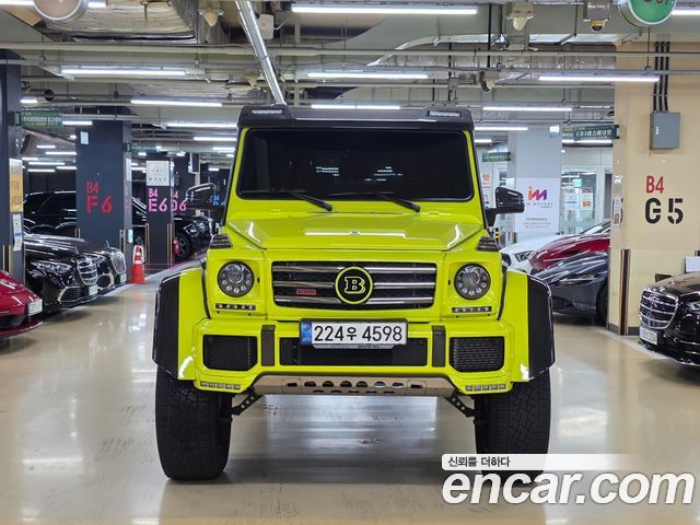 Mercedes-Benz G-Class G500