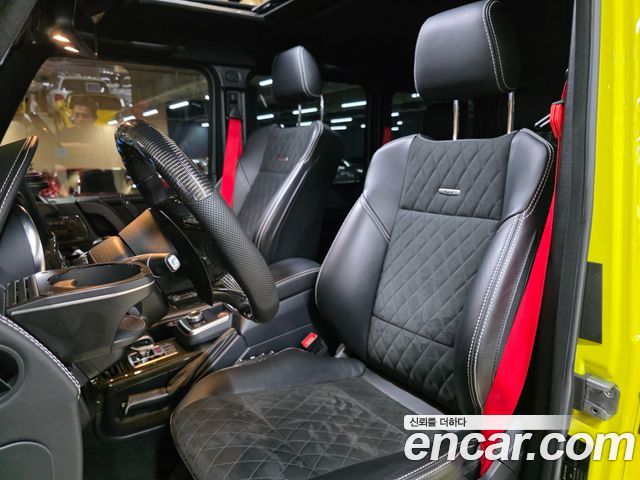 Mercedes-Benz G-Class G500