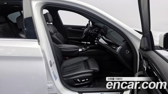 BMW 5-Series 530i M Sport Package