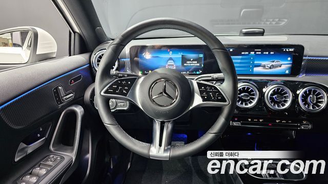 Mercedes-Benz A-Class A220 Hatchback