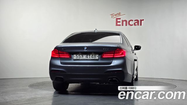 BMW 5-Series 530i xDrive M Sport Package Plus