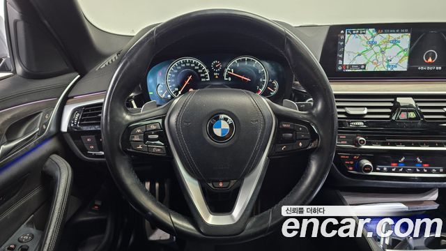 BMW 5-Series 530i xDrive M Sport Package Plus