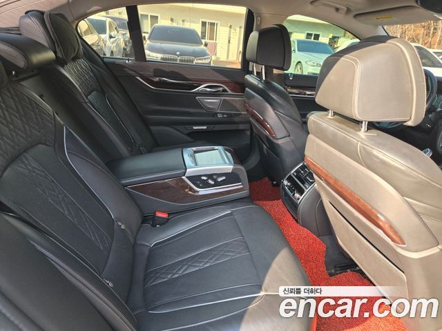 BMW 7-Series 730d xDrive