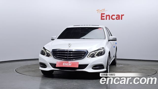 Mercedes-Benz E-Class E300 Elegance