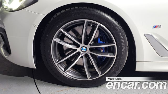 BMW 5-Series 520i M Sport