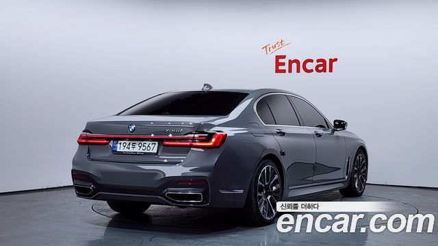 BMW 7-Series 730d xDrive M Sport