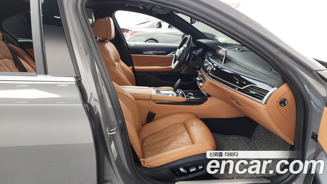 BMW 7-Series 730d xDrive M Sport