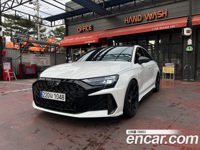 Audi RS3 2.5 TFSI Quattro Carbon Edition
