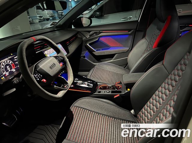 Audi RS3 2.5 TFSI Quattro Carbon Edition