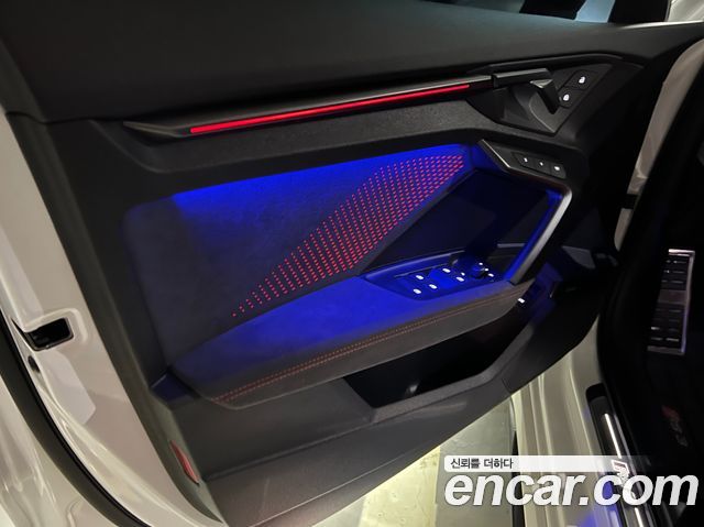 Audi RS3 2.5 TFSI Quattro Carbon Edition