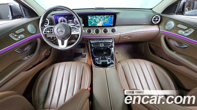 Mercedes-Benz E-Class E300 Exclusive