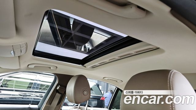 Mercedes-Benz E-Class E300 Exclusive