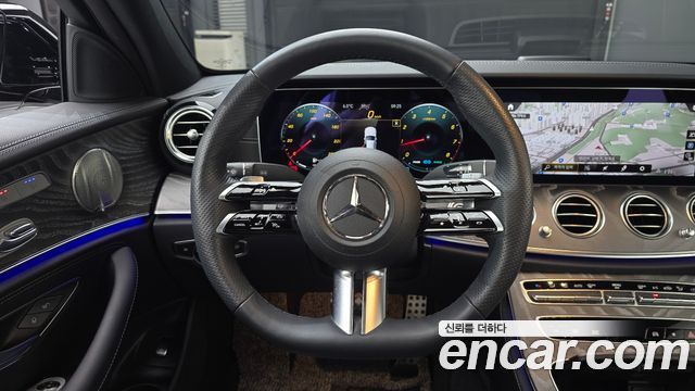Mercedes-Benz E-Class E350 4MATIC AMG Line