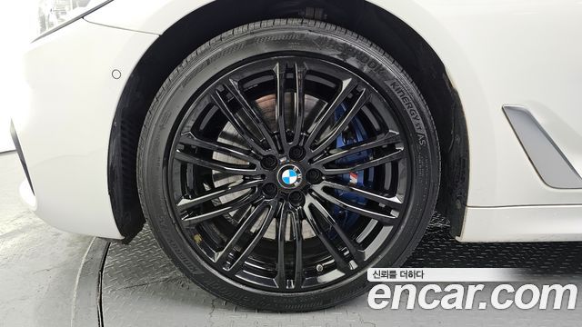 BMW 5Series (G30) 540i xDrive M Sport Plus