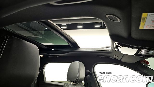 Land Rover Range Rover Velar 2.0 P250 R-Dynamic SE