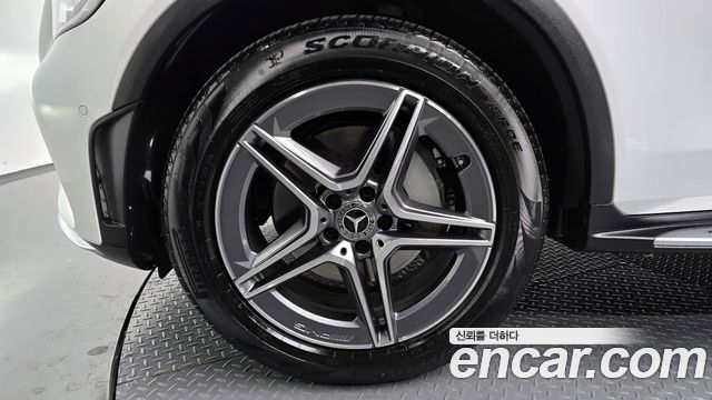 Mercedes-Benz GLC-Class GLC220 d 4MATIC Coupe