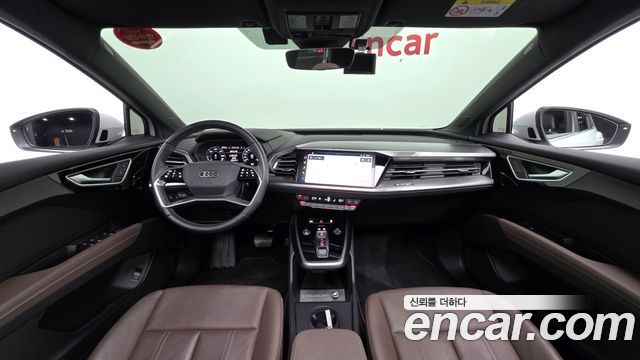 Audi Q4 e-Teuron (F4) 40 Premium