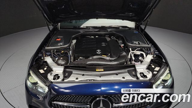 Mercedes-Benz E-Class E350 4MATIC AMG Line Edition