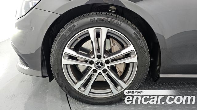 Mercedes-Benz E-Class E350 4MATIC Avantgarde