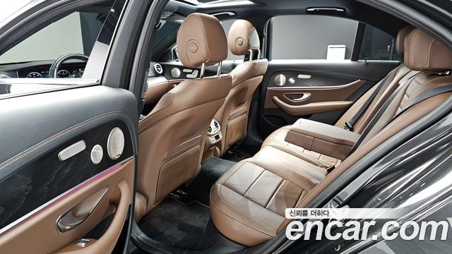 Mercedes-Benz E-Class E350 4MATIC Avantgarde