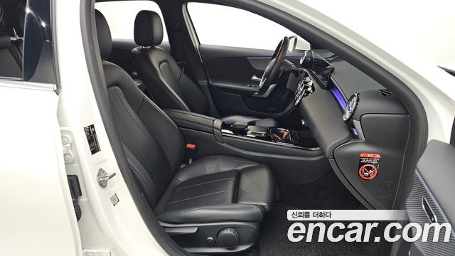 Mercedes-Benz A-Class A220 Hatchback