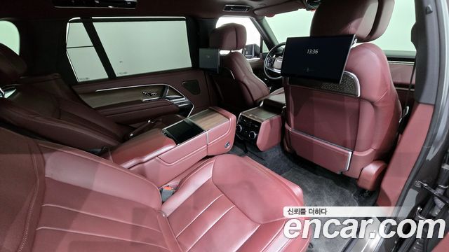 Land Rover Range Rover P530 Autobiography Long Wheel Base