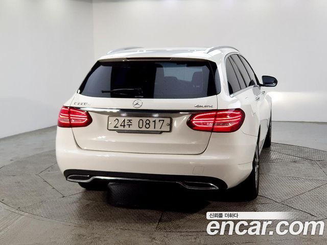 Mercedes-Benz C-Class C220 d 4MATIC Estate