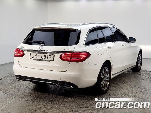 Mercedes-Benz C-Class C220 d 4MATIC Estate