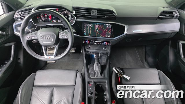 Audi Q3 35 TDI Premium Sportback