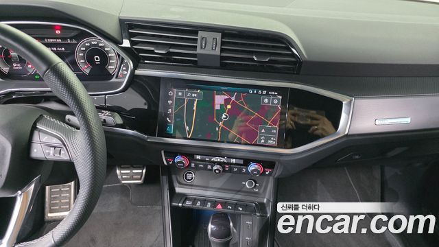 Audi Q3 35 TDI Premium Sportback
