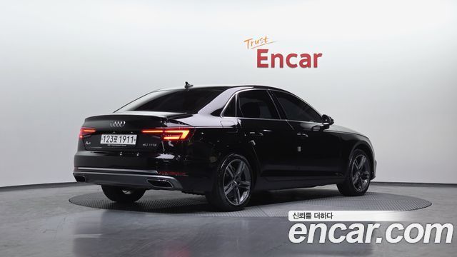 Audi A4 40 TFSI Premium