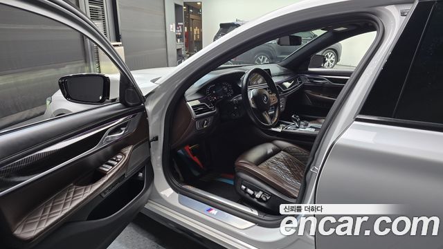 BMW 7-Series 730d xDrive M Sport