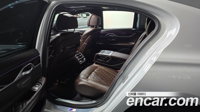 BMW 7-Series 730d xDrive M Sport
