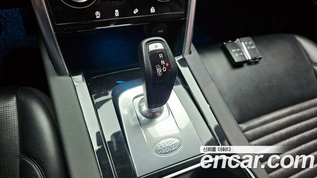 Land Rover Discovery Sport P250 SE