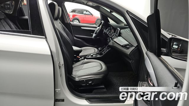 BMW 2-Series Joy