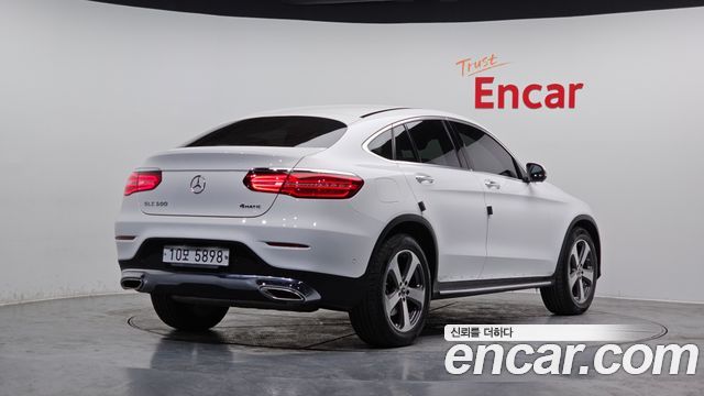 Mercedes-Benz GLC-Class GCL300 4MATIC Coupe