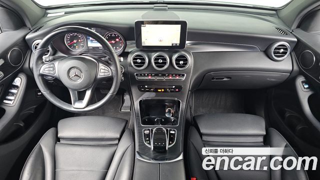 Mercedes-Benz GLC-Class GCL300 4MATIC Coupe