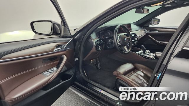BMW 5-Series 520i M Sport