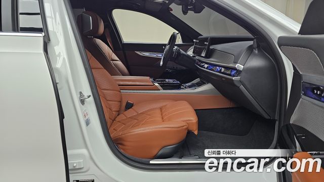 BMW 7-Series 740i sDrive Design Pure Excellence