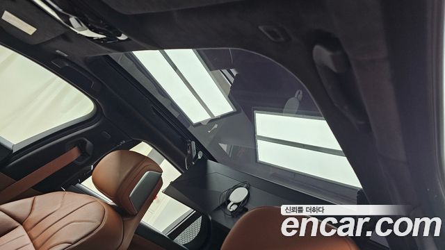 BMW 7-Series 740i sDrive Design Pure Excellence