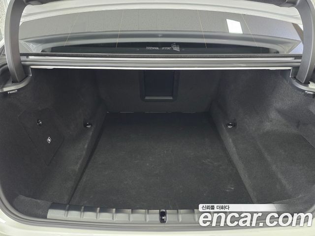 BMW 7-Series 750e xDrive M Sport