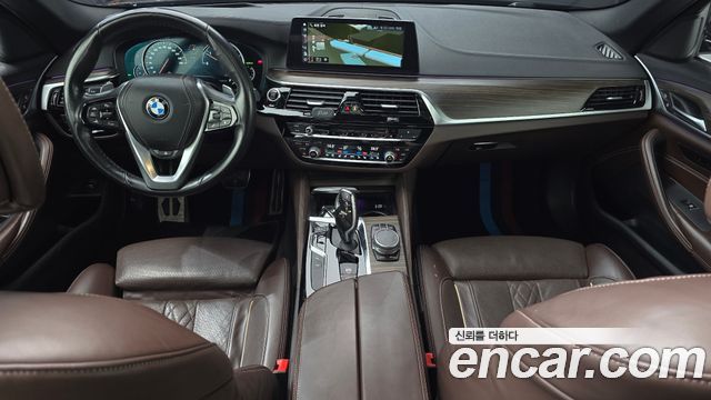 BMW 5-Series 520d xDrive M Sport Package Plus