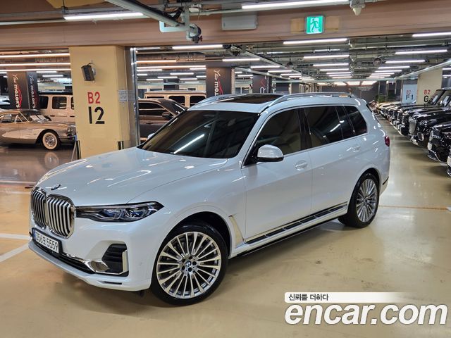 BMW X7 xDrive 30d Design Pure Excellent 6-Seater