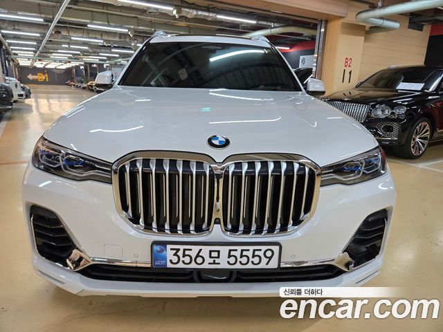 BMW X7 xDrive 30d Design Pure Excellent 6-Seater