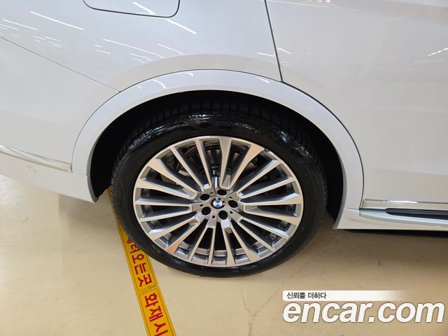 BMW X7 xDrive 30d Design Pure Excellent 6-Seater
